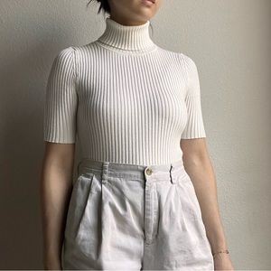 Cream ribbed turtleneck sweater xs banana republic